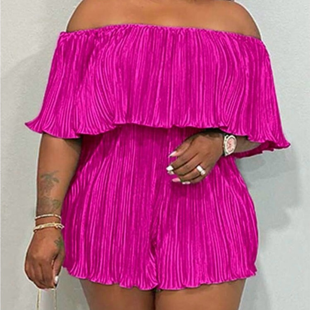 SHEIN Pink Pleated Off-Shoulder Romper